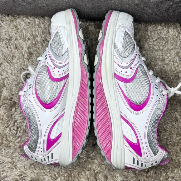 Women’s White Pink Sneakers Sketchers Shape Ups Brest Cancer Shoes Size 11 - Picture 8 of 11